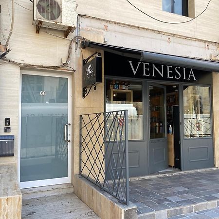 Sliema 2-Bedroom Central Apartments And Penthouse With Jacuzzi Extérieur photo