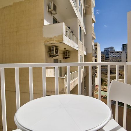 Sliema 2-Bedroom Central Apartments And Penthouse With Jacuzzi Extérieur photo